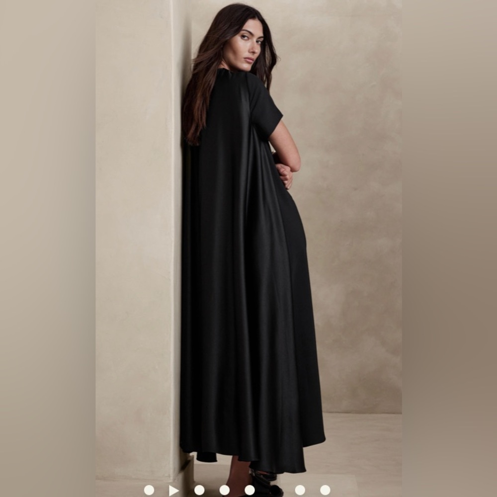 BANANA REPUBLIC AURELIA CREPE MAXI DRESS